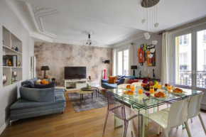 BnBNook - Chic 3BR - Champs-Elysees & Eiffel Tower